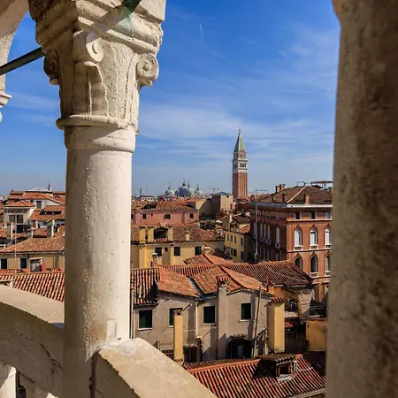 Residenza Scala Del Bovolo Apartment