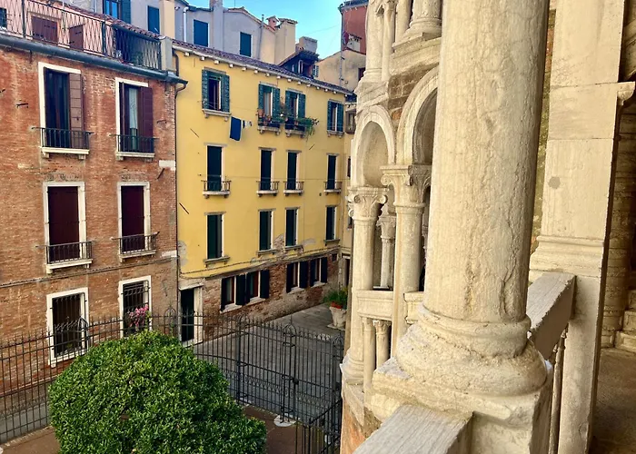 Residenza Scala Del Bovolo