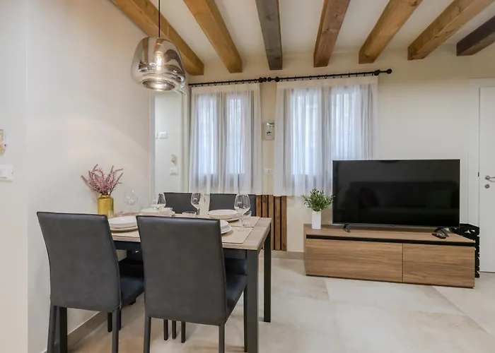 Residenza Scala Del Bovolo Venecia