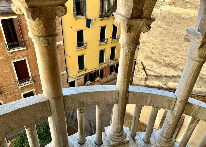 Residenza Scala Del Bovolo