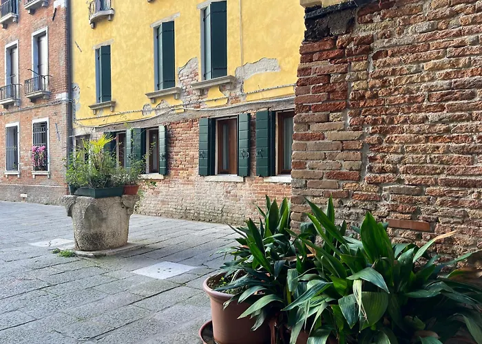 Residenza Scala Del Bovolo * Venecia