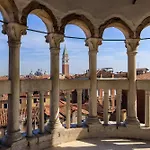 Residenza Scala Del Bovolo 威尼斯