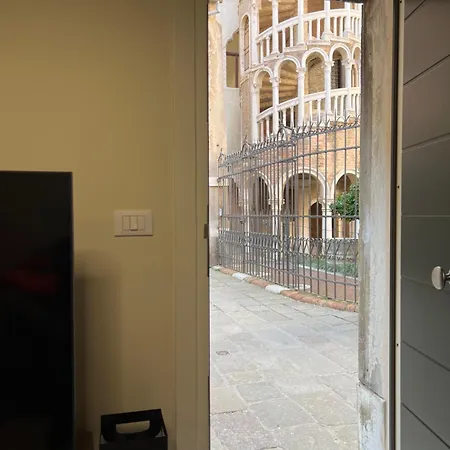 Residenza Scala Del Bovolo