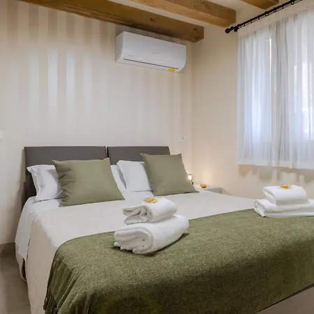 Apartment Residenza Scala Del Bovolo Venedig